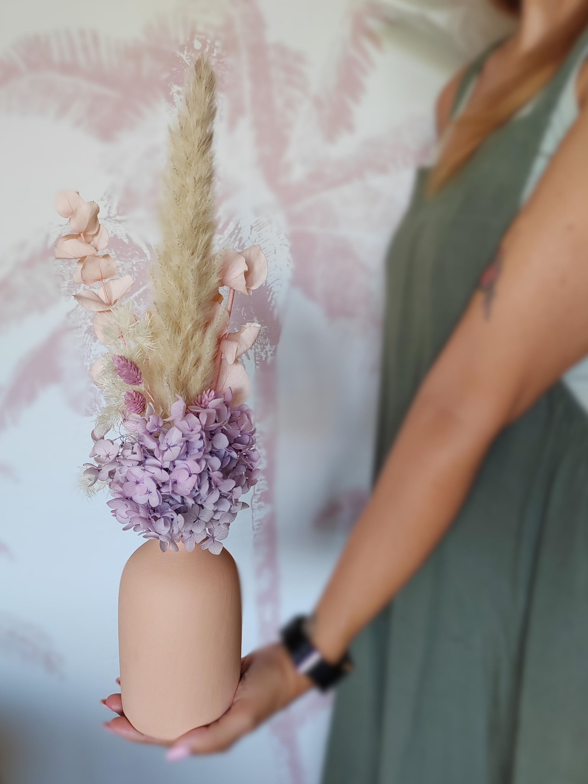 beautiful vase arrangement dried and preserved flowers