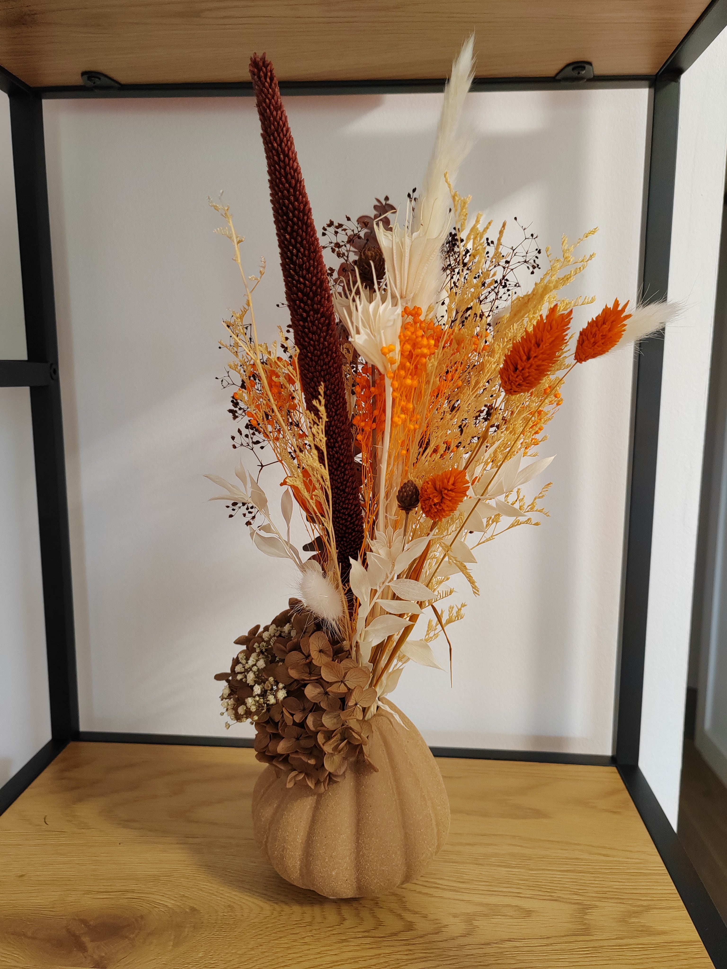 Pumpkin spice (white pampas)