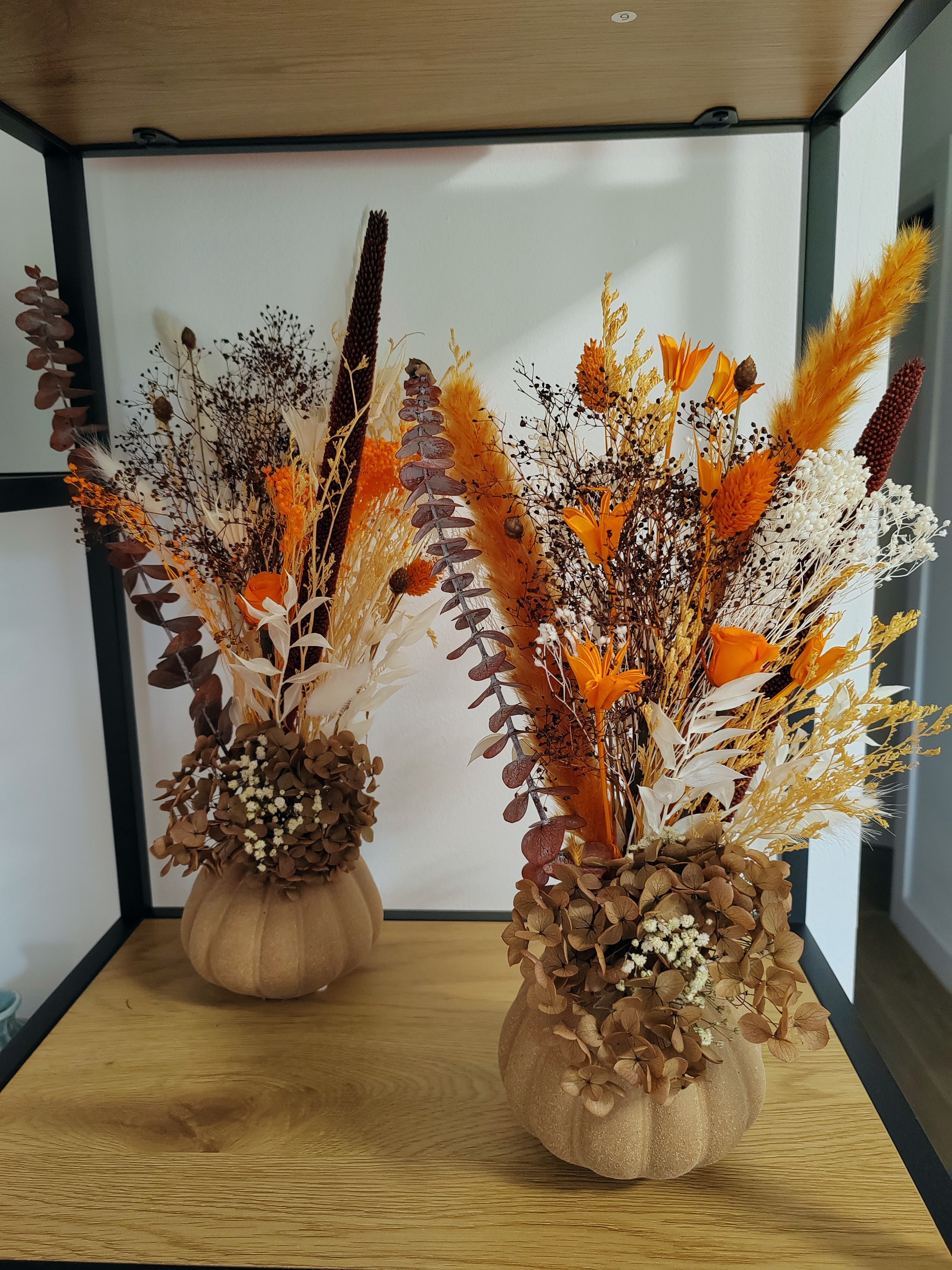 Pumpkin spice (orange pampas)