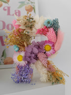 Mini letters with dried and preserved flowers