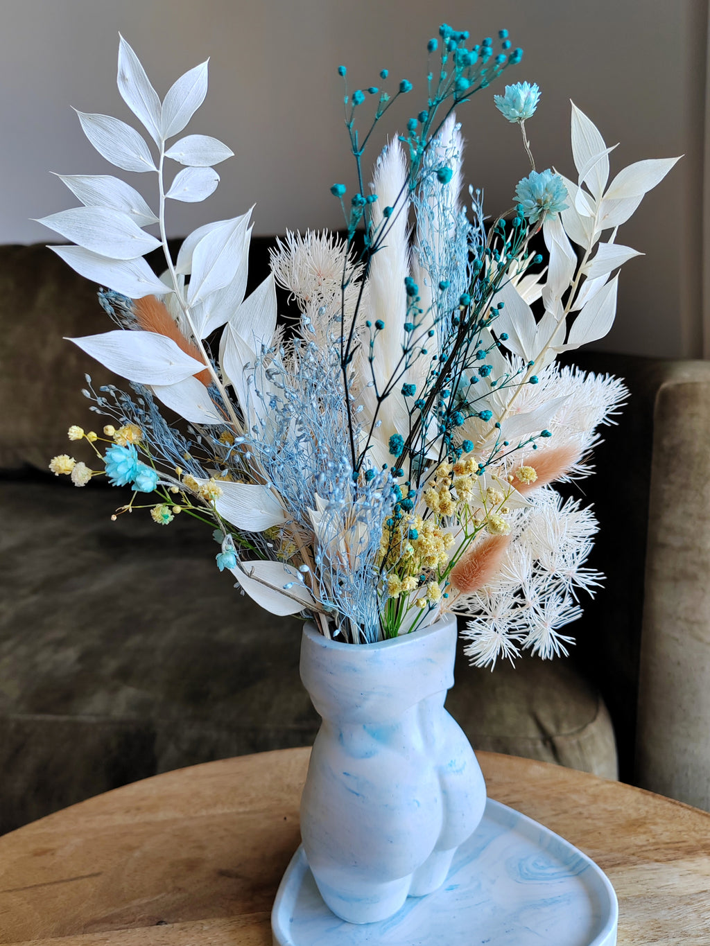 Silhoutte vase Mykonos Muse