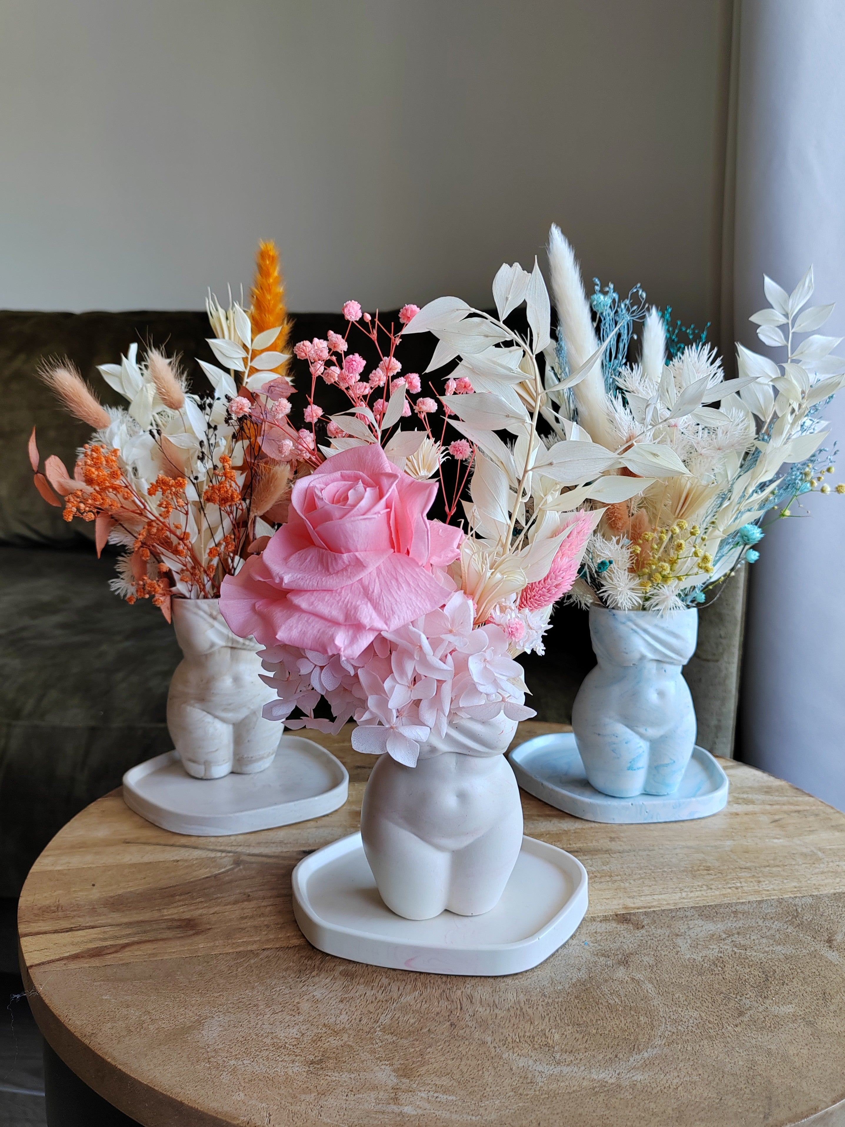 Silhoutte vase Flora